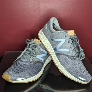 New Balance FF Zante V3 women's size 8.5 / WZANTOG3